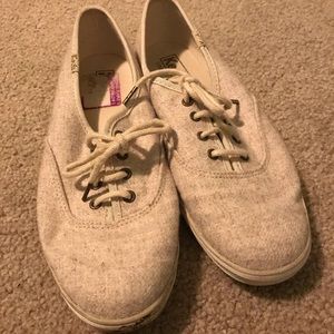 Woman’s KEDS shoes tan